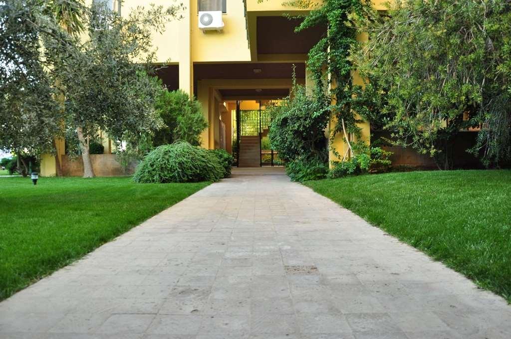 Palm Court Suites Ayvalik Facilidades foto